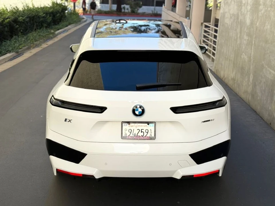 2024 BMW I20 iX - Image 13 of 21