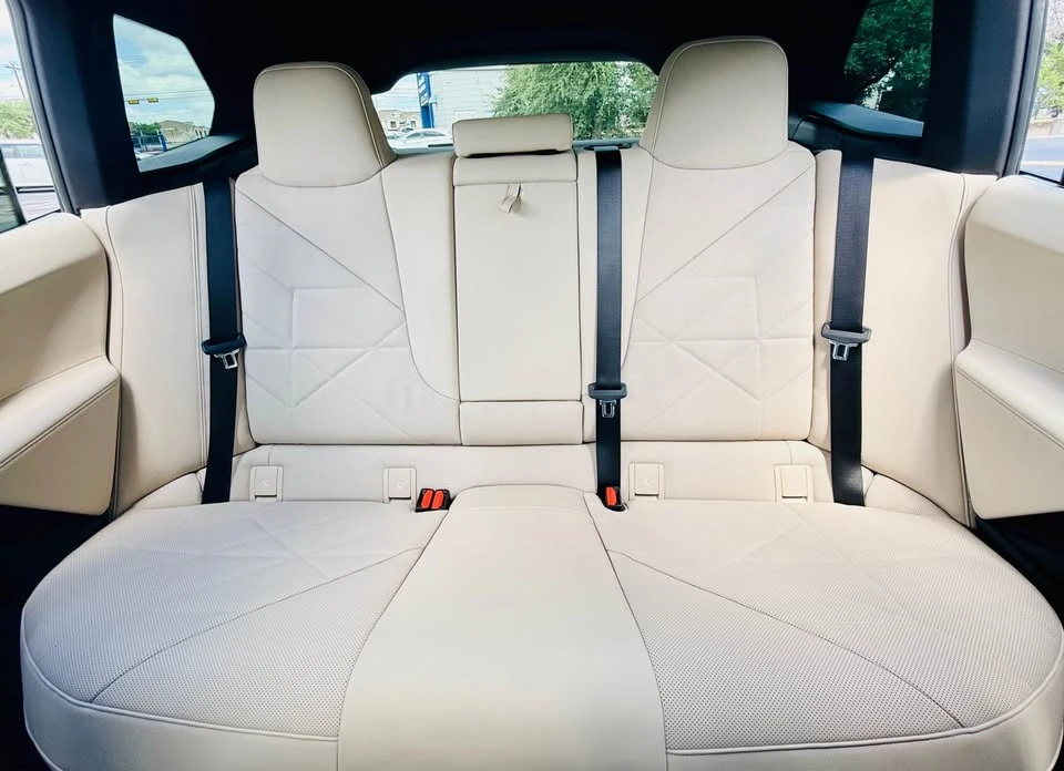 2024 BMW I20 iX - Image 4 of 5