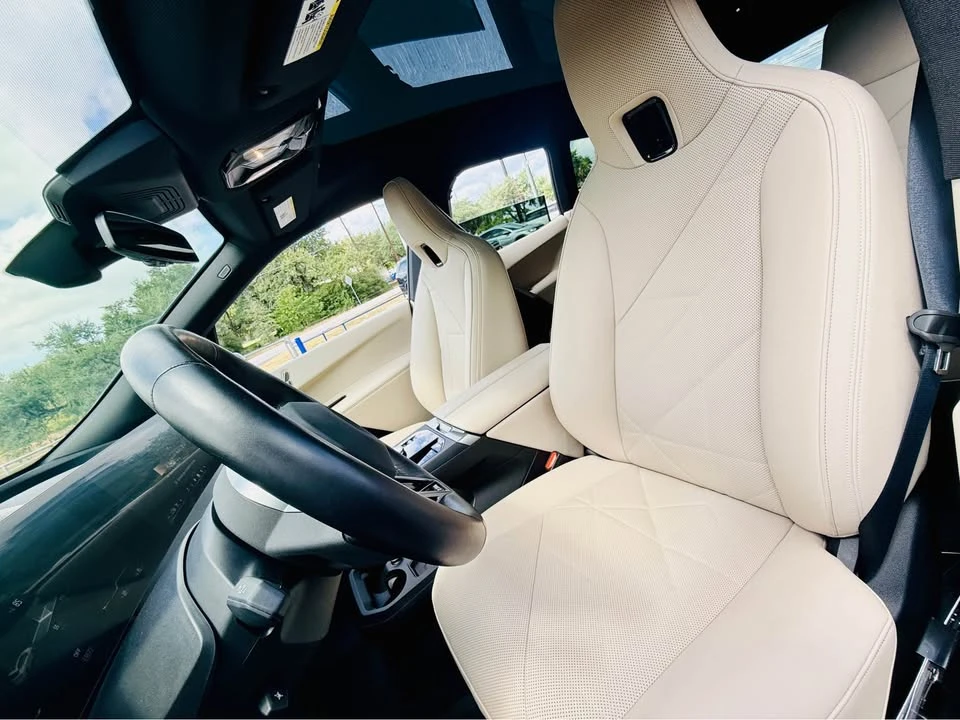 2024 BMW I20 iX - Image 3 of 5