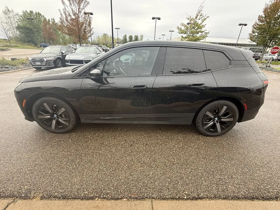 2024 BMW I20 iX - Image 3 of 9
