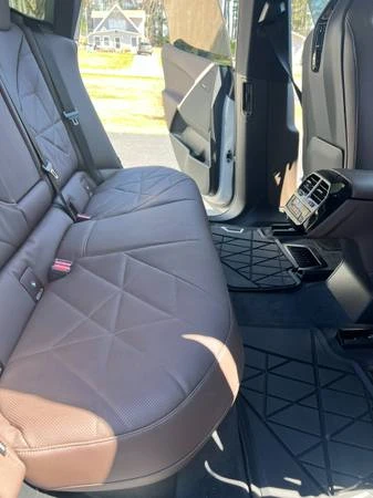 2024 BMW I20 iX - Image 8 of 12