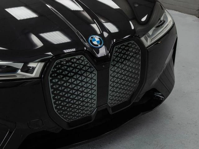 2024 BMW I20 iX - Image 9 of 20
