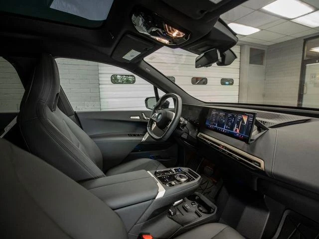 2024 BMW I20 iX - Image 14 of 20