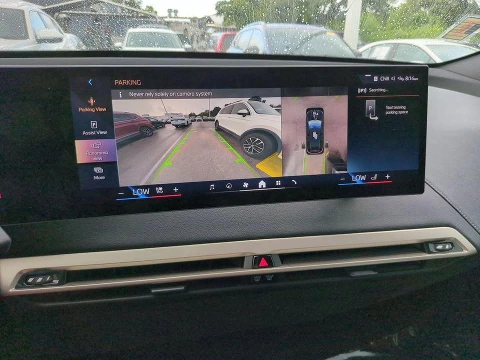 2024 BMW I20 iX - Image 8 of 9