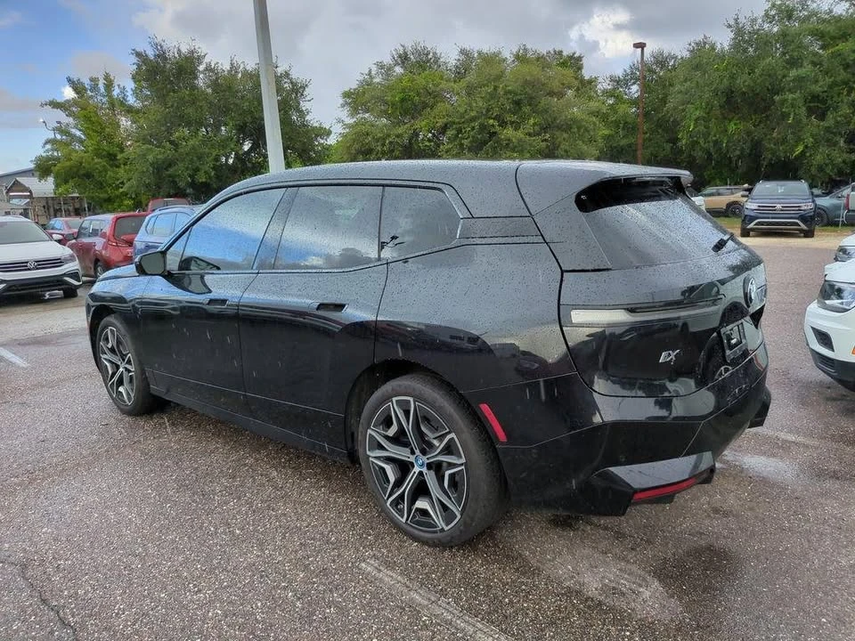 2024 BMW I20 iX - Image 3 of 9