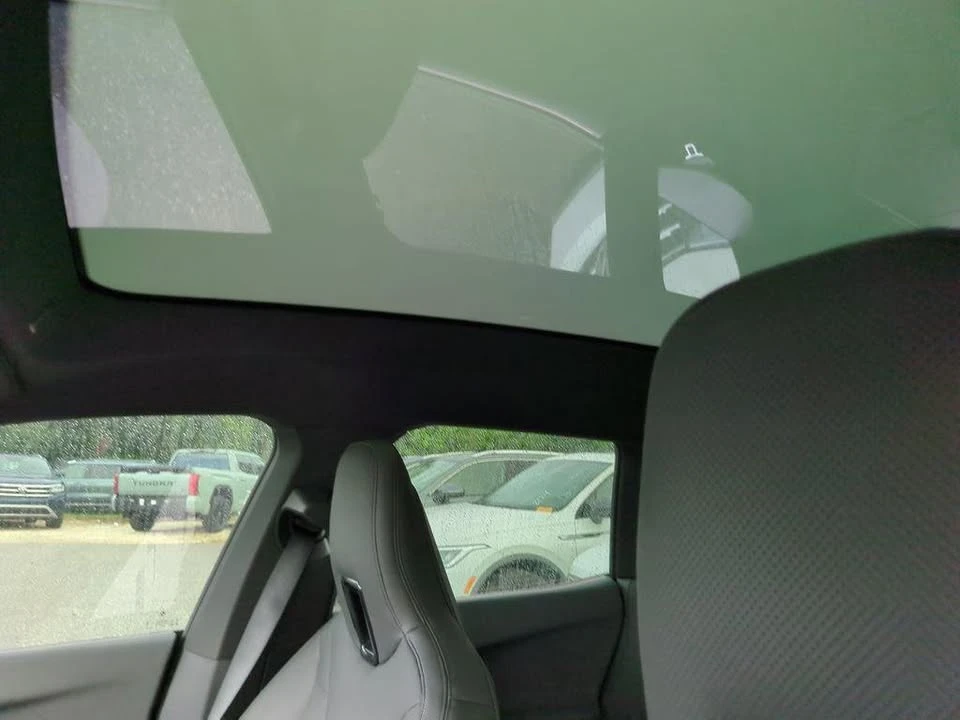 2024 BMW I20 iX - Image 6 of 9