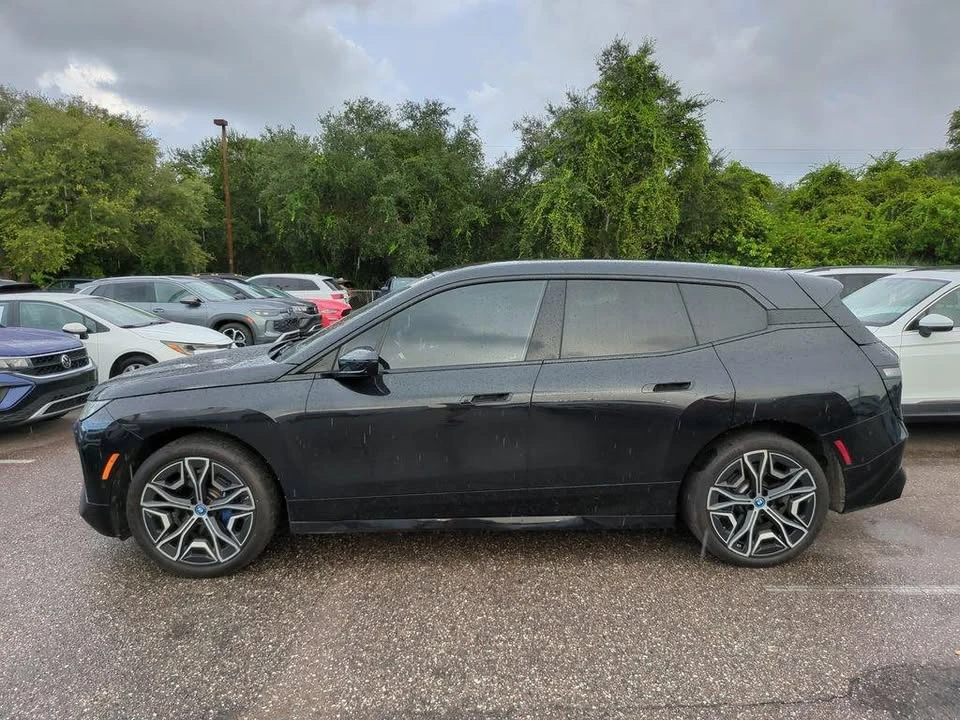 2024 BMW I20 iX - Image 2 of 9