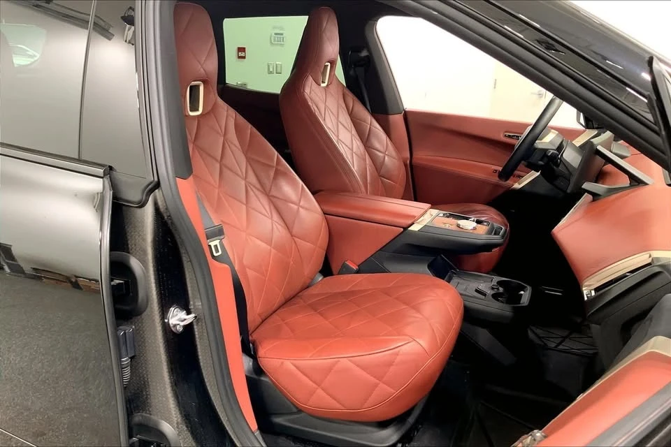 2024 BMW I20 iX - Image 13 of 20