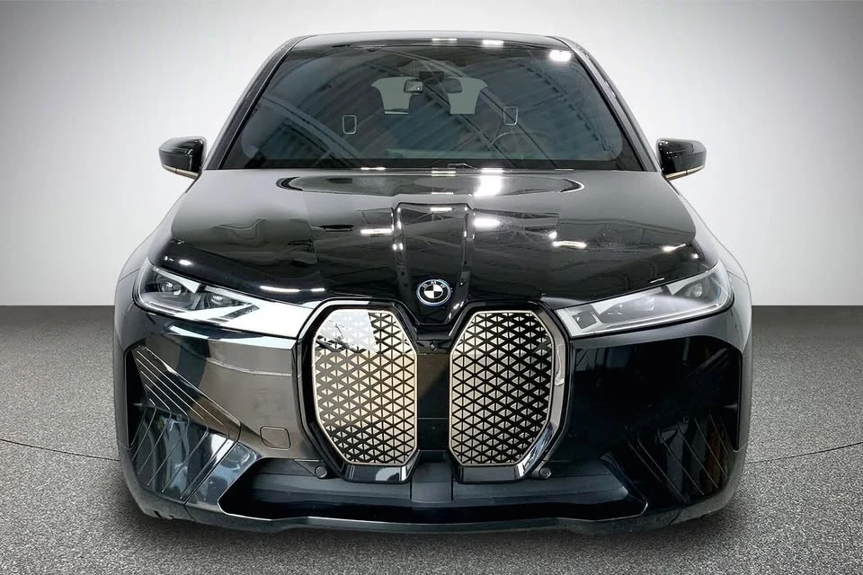 2024 BMW I20 iX - Image 2 of 20