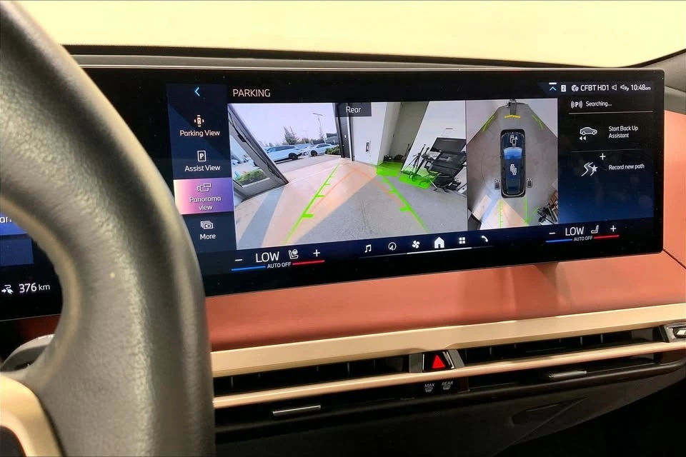 2024 BMW I20 iX - Image 11 of 20