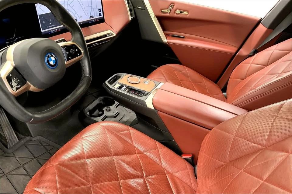 2024 BMW I20 iX - Image 12 of 20