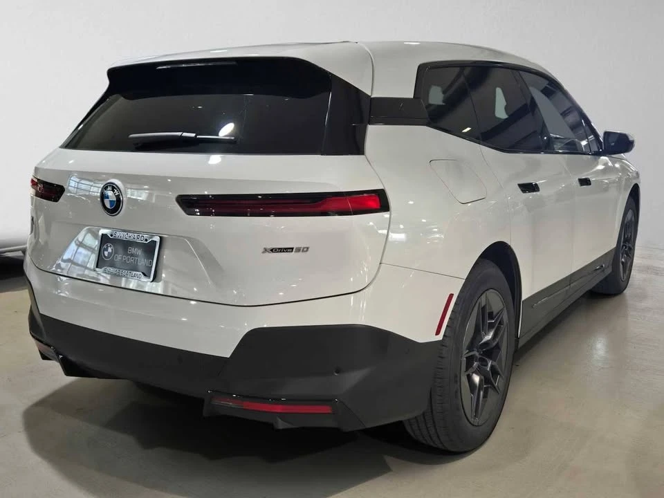 2024 BMW I20 iX - Image 3 of 8