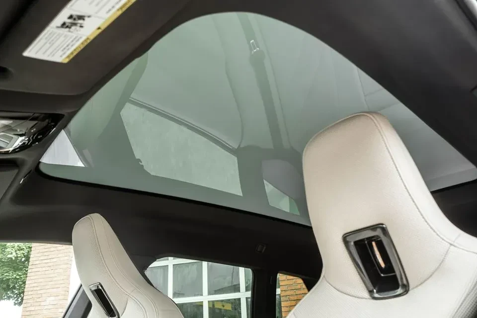2024 BMW I20 iX - Image 9 of 20