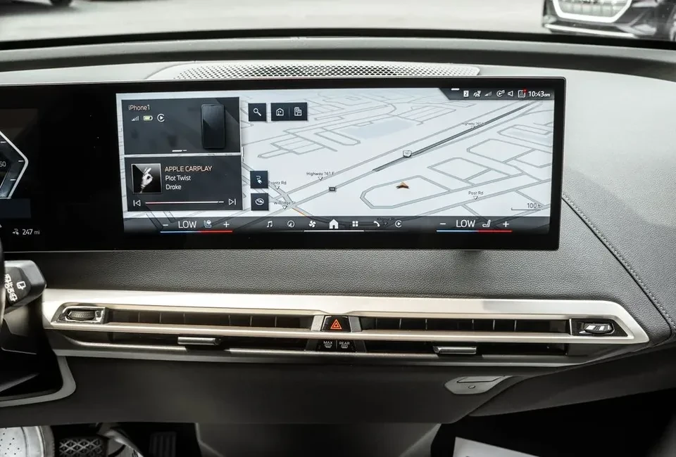 2024 BMW I20 iX - Image 12 of 20