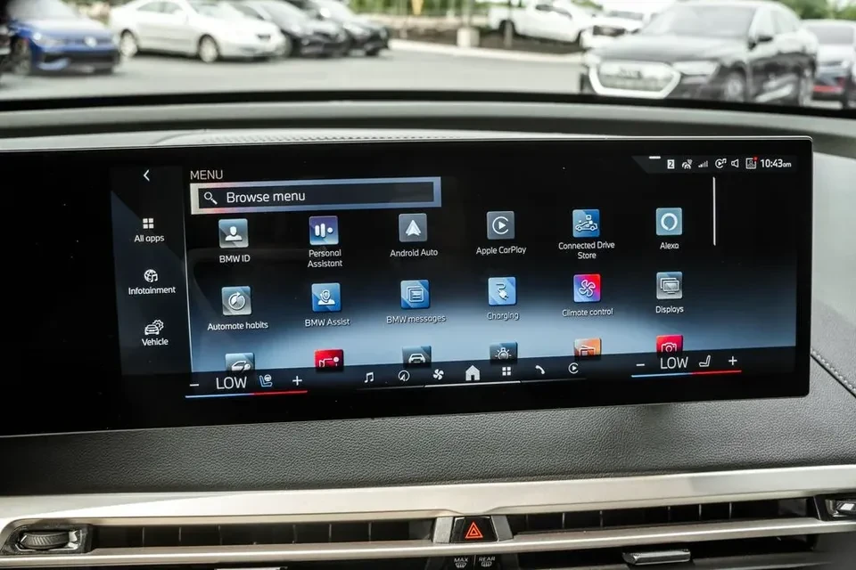 2024 BMW I20 iX - Image 7 of 20