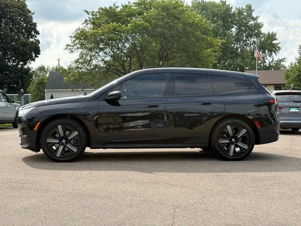 2024 BMW I20 iX - Image 4 of 18
