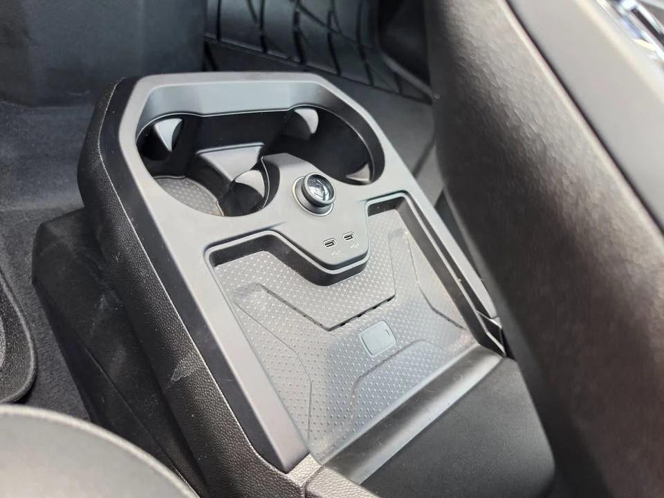 2024 BMW I20 iX - Image 15 of 20