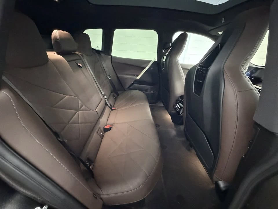 2024 BMW I20 iX - Image 17 of 20
