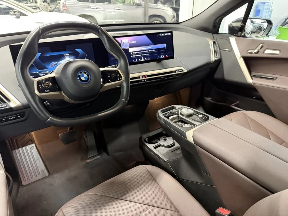 2024 BMW I20 iX - Image 15 of 20