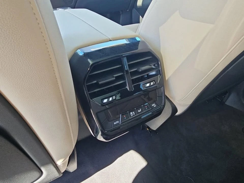 2024 BMW I20 iX - Image 18 of 20