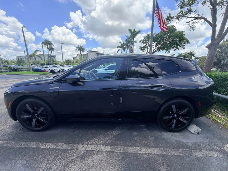 2024 BMW I20 iX - Image 3 of 8