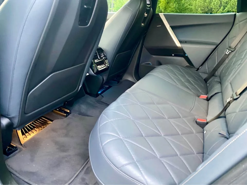 2024 BMW I20 iX - Image 9 of 20