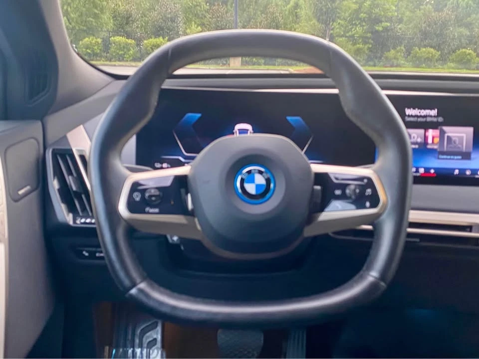 2024 BMW I20 iX - Image 13 of 20