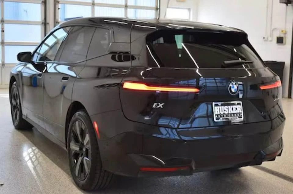 2024 BMW I20 iX - Image 3 of 5