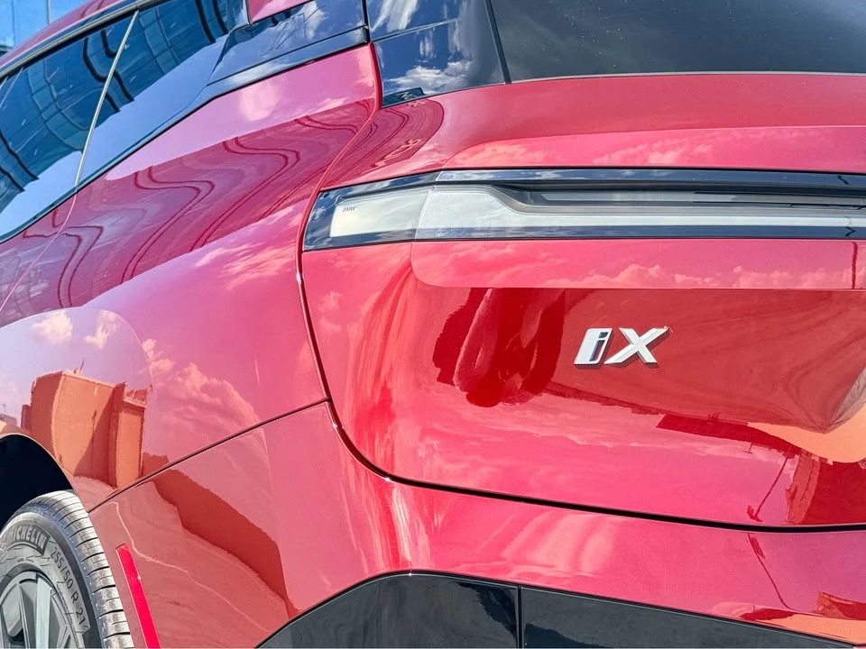 2024 BMW I20 iX - Image 8 of 20