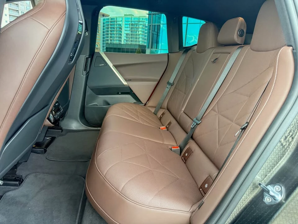 2024 BMW I20 iX - Image 17 of 20