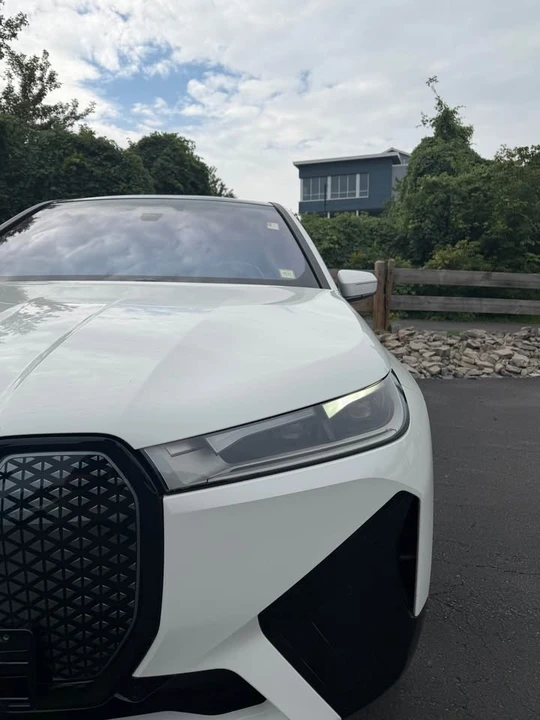 2024 BMW I20 iX - Image 2 of 9