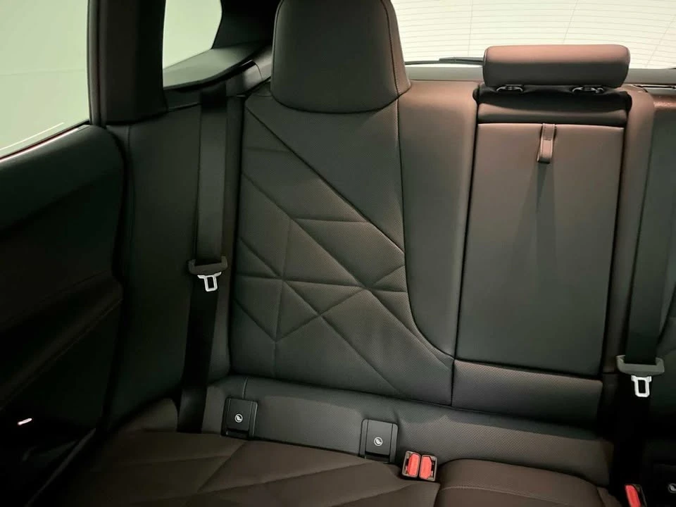2024 BMW I20 iX - Image 12 of 20