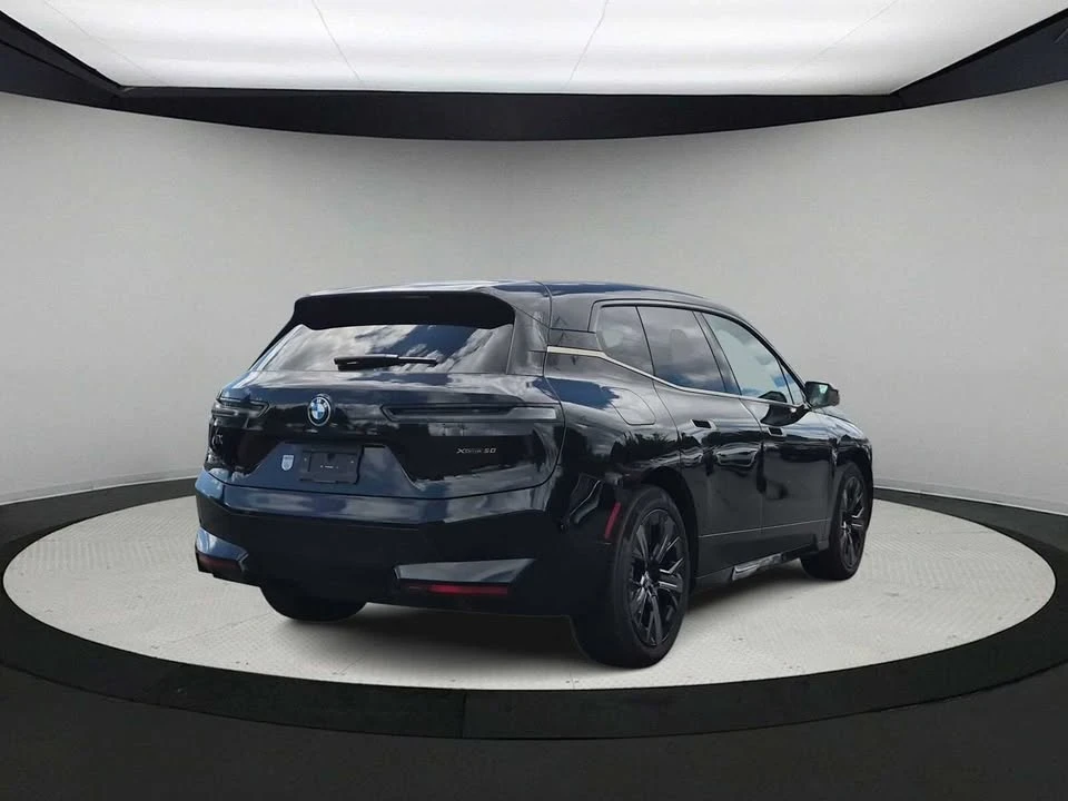 2024 BMW I20 iX - Image 8 of 20