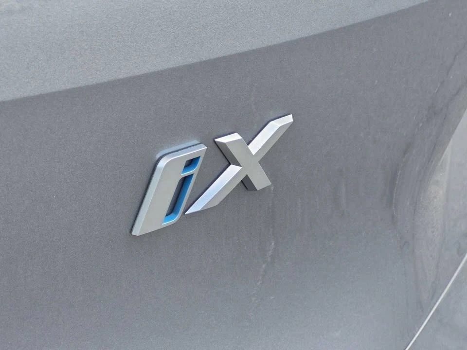 2024 BMW I20 iX - Image 13 of 20