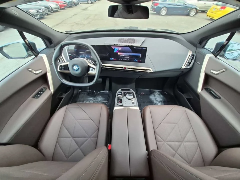 2024 BMW I20 iX - Image 15 of 20