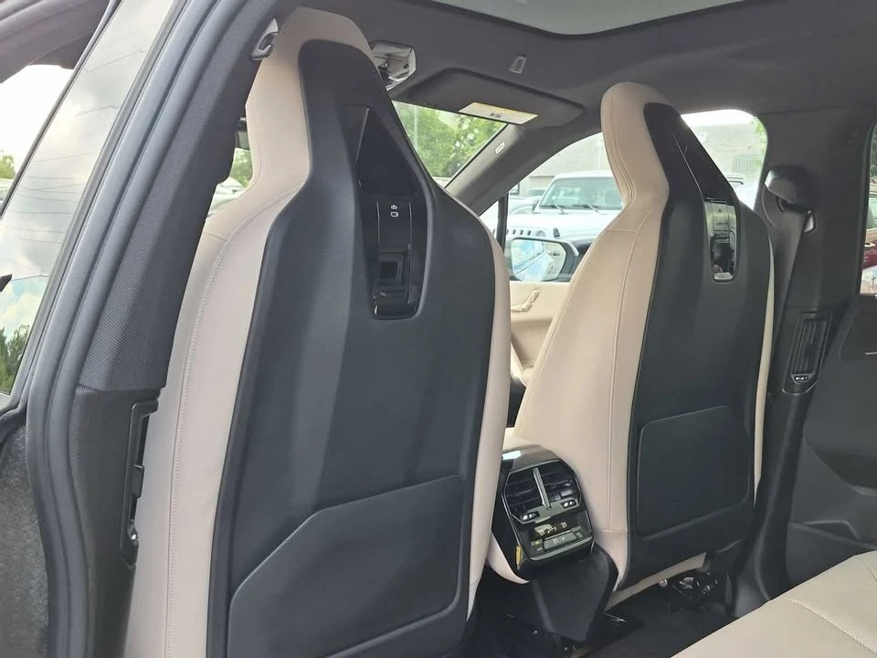 2024 BMW I20 iX - Image 18 of 20