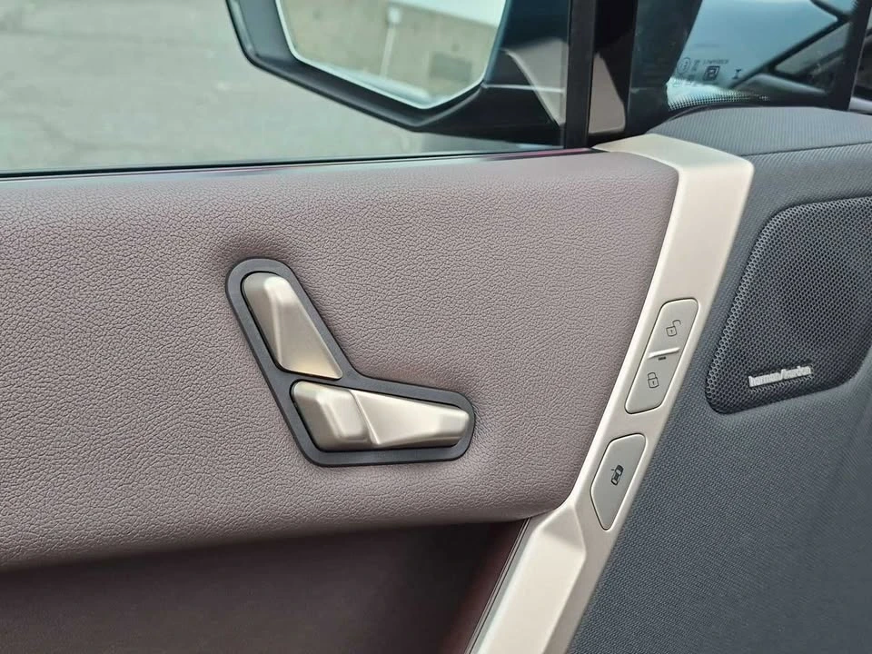 2024 BMW I20 iX - Image 17 of 20