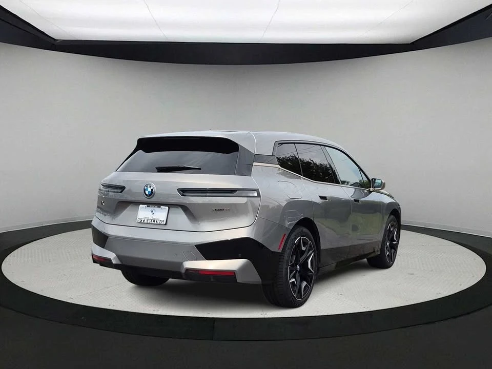 2024 BMW I20 iX - Image 8 of 20