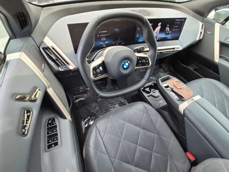 2024 BMW I20 iX - Image 10 of 20