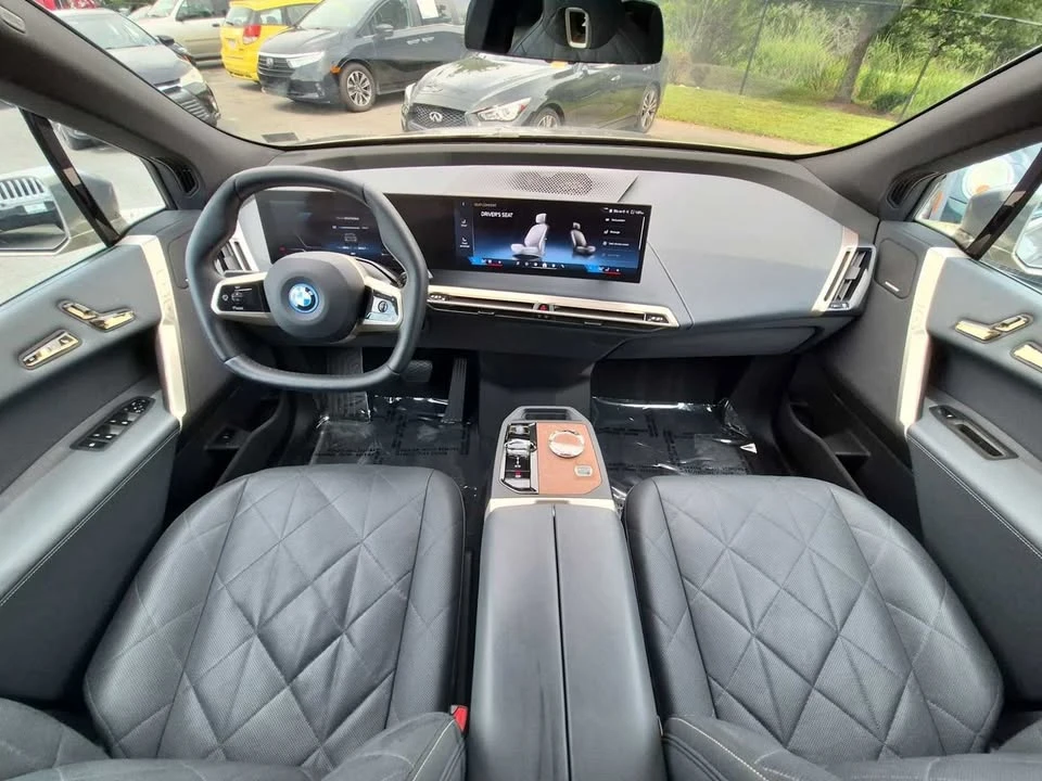2024 BMW I20 iX - Image 15 of 20