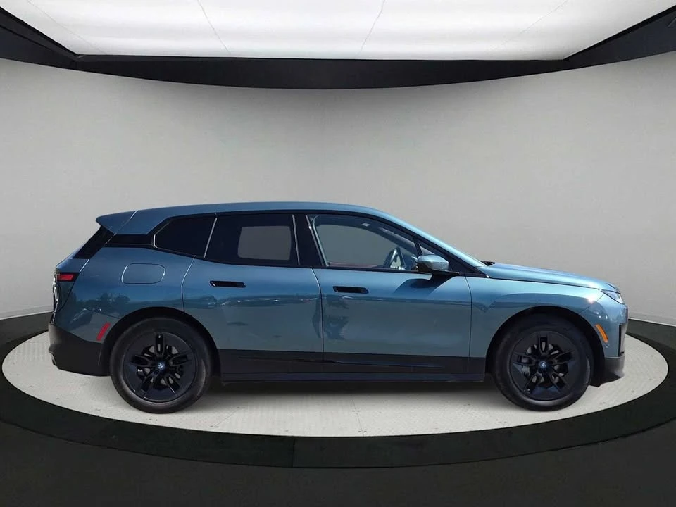 2024 BMW I20 iX - Image 9 of 20