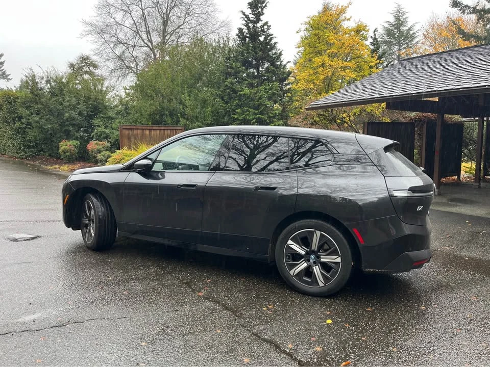 2024 BMW I20 iX - Image 3 of 7