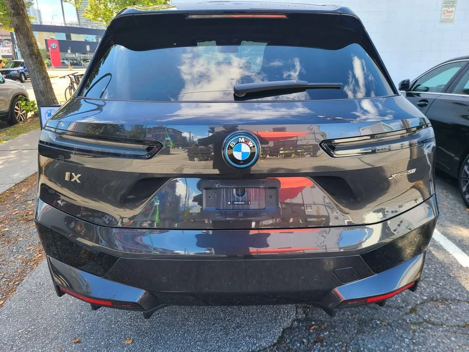 2024 BMW I20 iX - Image 3 of 16