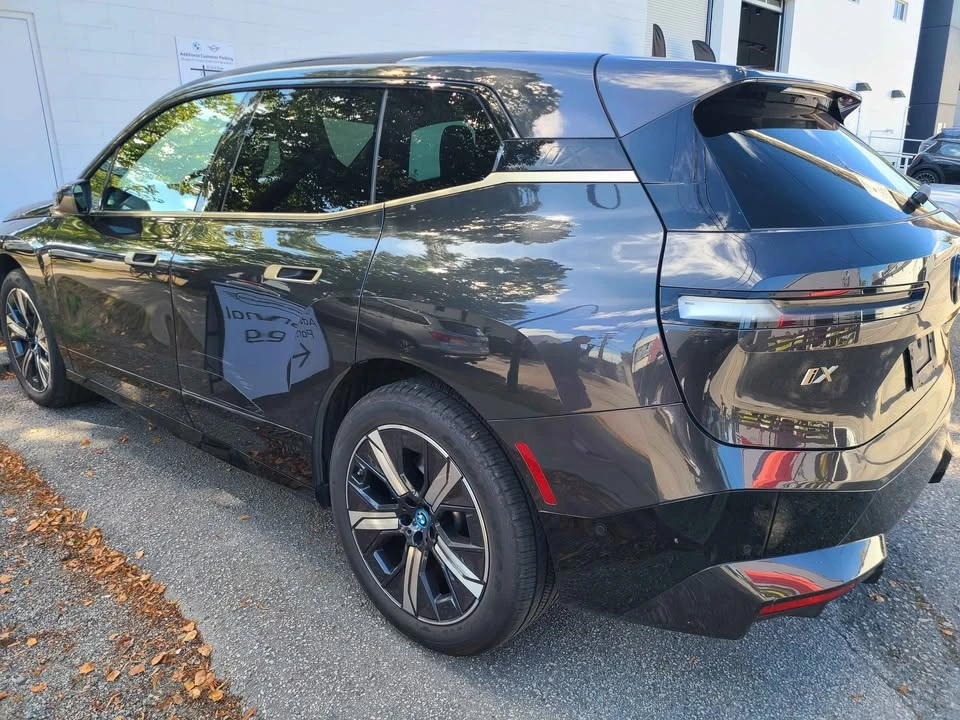 2024 BMW I20 iX - Image 2 of 16