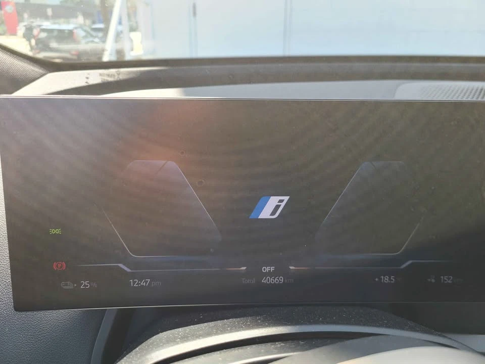 2024 BMW I20 iX - Image 10 of 16