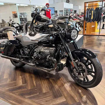 2024 BMW R18 Roctane