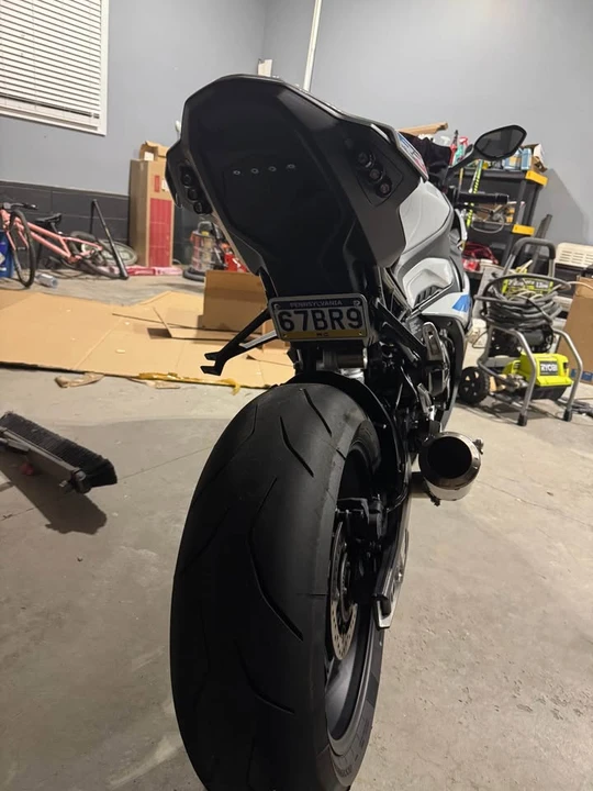 2024 BMW S1000 - Image 3 of 4