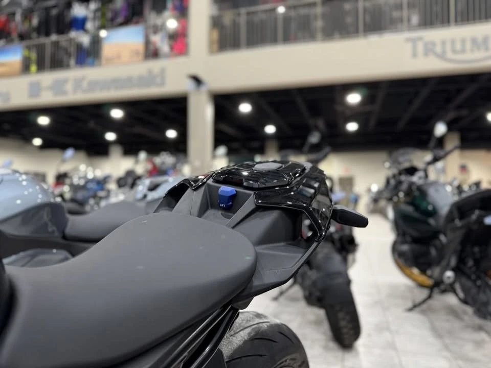 2024 BMW S1000 - Image 13 of 18