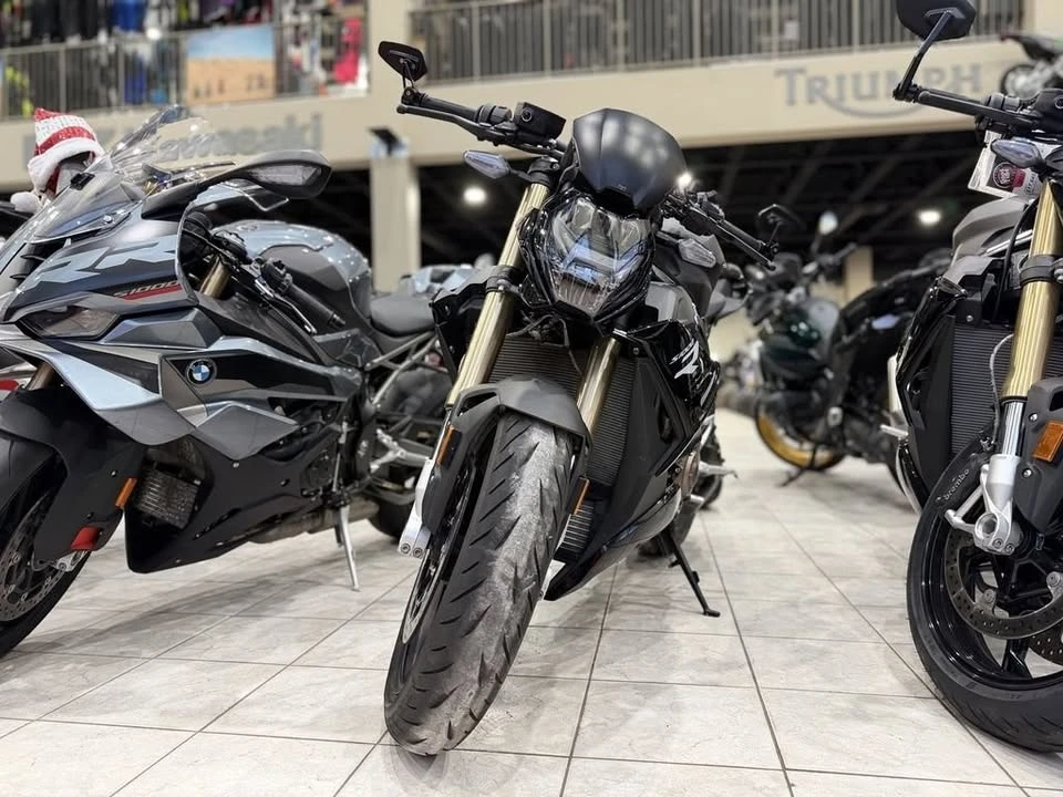 2024 BMW S1000 - Image 2 of 18