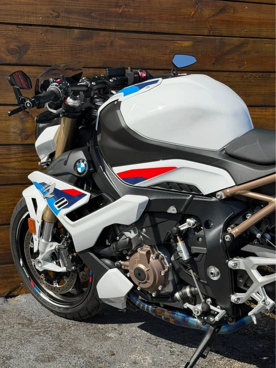 2024 BMW S1000 - Image 19 of 20